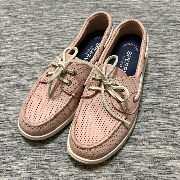 Sperry Shoes - Sperry Top Sider Ladies Boat Shoes Size 6.5